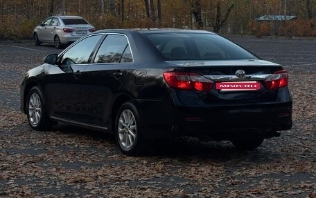 Toyota Camry, 2014 год, 1 390 000 рублей, 6 фотография