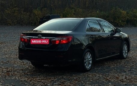 Toyota Camry, 2014 год, 1 390 000 рублей, 5 фотография