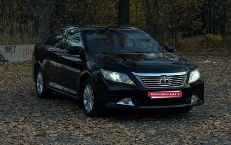 Toyota Camry, 2014 год, 1 390 000 рублей, 3 фотография