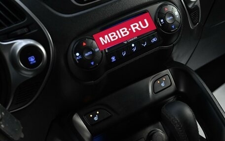 Hyundai ix35 I рестайлинг, 2013 год, 1 045 000 рублей, 10 фотография