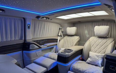 Mercedes-Benz V-Класс, 2022 год, 22 990 000 рублей, 18 фотография