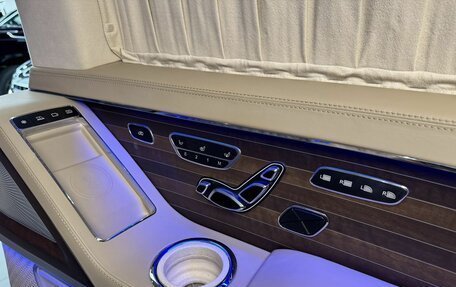 Mercedes-Benz V-Класс, 2022 год, 22 990 000 рублей, 31 фотография
