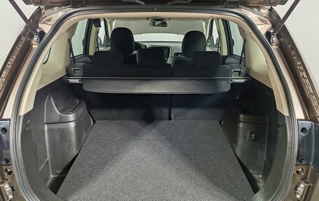 Mitsubishi Outlander III рестайлинг 3, 2021 год, 2 249 000 рублей, 10 фотография
