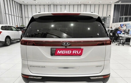 KIA Carnival, 2021 год, 4 150 000 рублей, 6 фотография