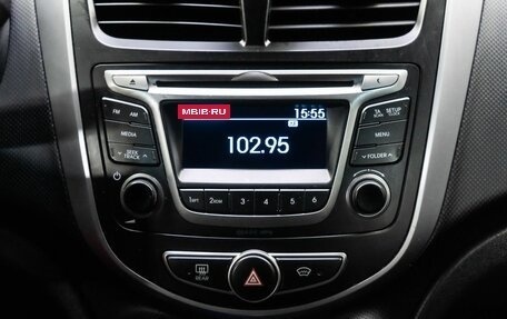 Hyundai Solaris II рестайлинг, 2015 год, 1 239 000 рублей, 19 фотография