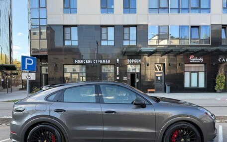 Porsche Cayenne III, 2022 год, 13 400 000 рублей, 3 фотография
