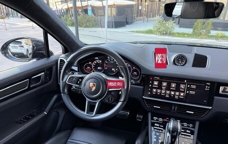 Porsche Cayenne III, 2022 год, 13 400 000 рублей, 8 фотография