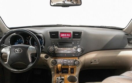 Toyota Highlander III, 2008 год, 1 500 000 рублей, 6 фотография