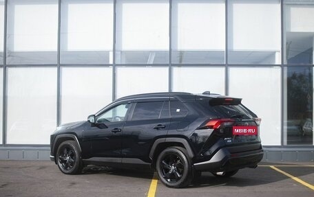 Toyota RAV4, 2021 год, 2 580 000 рублей, 6 фотография