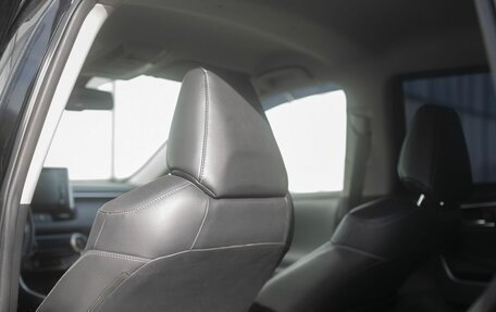Toyota RAV4, 2021 год, 2 580 000 рублей, 13 фотография