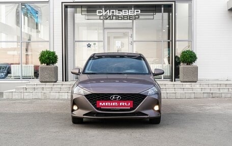 Hyundai Solaris II рестайлинг, 2021 год, 1 180 000 рублей, 3 фотография
