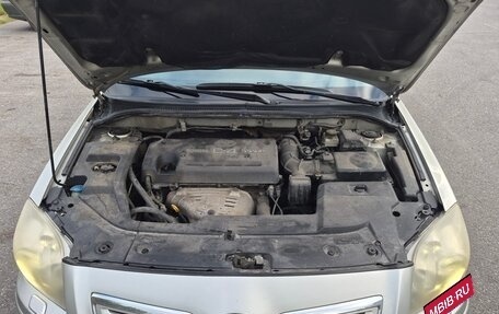 Toyota Avensis III рестайлинг, 2007 год, 650 000 рублей, 18 фотография