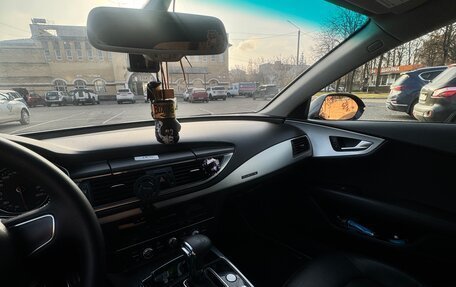 Audi A7, 2010 год, 1 990 000 рублей, 28 фотография