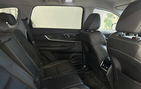 Chery Tiggo 8 Pro, 2021 год, 1 680 000 рублей, 10 фотография