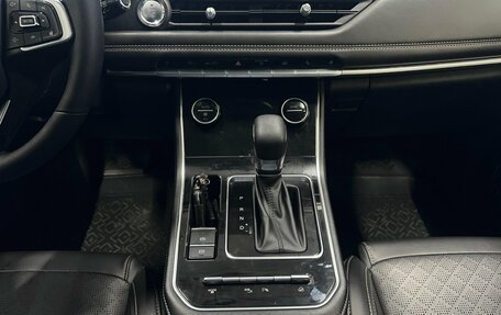 Chery Tiggo 8 Pro, 2021 год, 1 680 000 рублей, 13 фотография