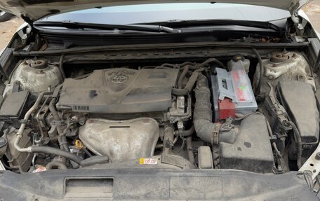 Toyota Camry, 2020 год, 2 000 000 рублей, 11 фотография