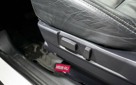 Mitsubishi Outlander III рестайлинг 3, 2015 год, 1 650 000 рублей, 8 фотография