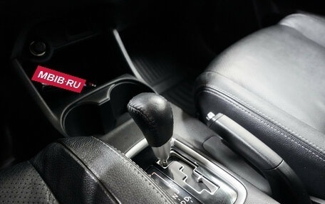 Mitsubishi Outlander III рестайлинг 3, 2015 год, 1 650 000 рублей, 12 фотография