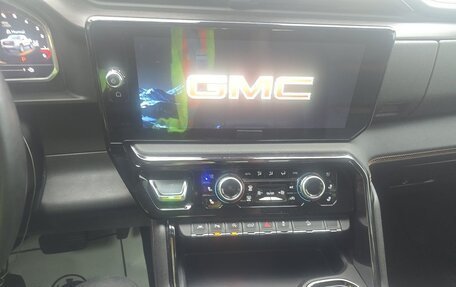 GMC Sierra, 2024 год, 7 000 000 рублей, 9 фотография