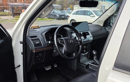 Toyota Land Cruiser Prado 150 рестайлинг, 2021 год, 5 550 000 рублей, 7 фотография