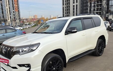 Toyota Land Cruiser Prado 150 рестайлинг, 2021 год, 5 550 000 рублей, 6 фотография