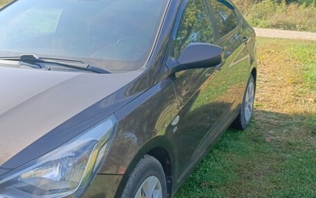 Hyundai Solaris II рестайлинг, 2014 год, 830 000 рублей, 4 фотография
