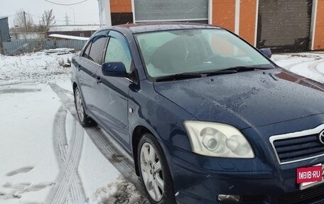 Toyota Avensis III рестайлинг, 2003 год, 800 000 рублей, 7 фотография