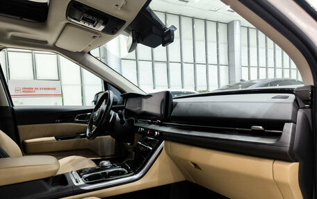 KIA Carnival, 2020 год, 3 800 000 рублей, 15 фотография
