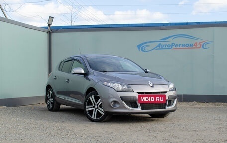 Renault Megane III рестайлинг, 2011 год, 679 000 рублей, 2 фотография