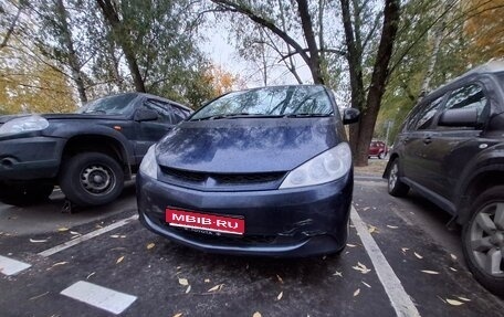 Toyota Estima III рестайлинг -2, 2002 год, 750 000 рублей, 1 фотография