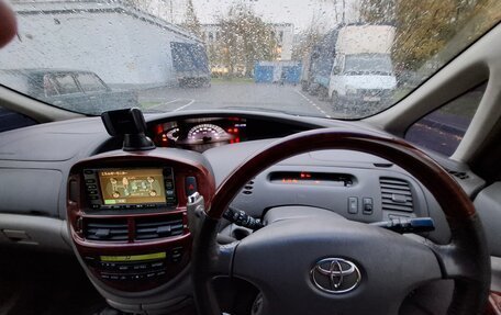 Toyota Estima III рестайлинг -2, 2002 год, 750 000 рублей, 8 фотография