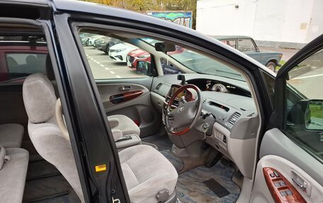 Toyota Estima III рестайлинг -2, 2002 год, 750 000 рублей, 19 фотография