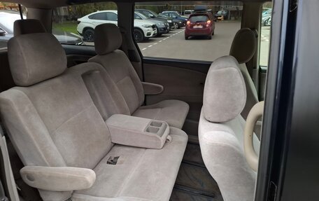Toyota Estima III рестайлинг -2, 2002 год, 750 000 рублей, 18 фотография