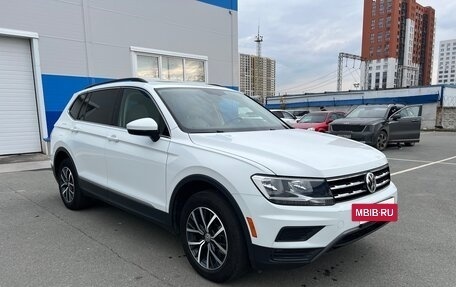 Volkswagen Tiguan II, 2021 год, 2 750 000 рублей, 3 фотография