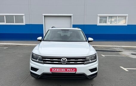 Volkswagen Tiguan II, 2021 год, 2 750 000 рублей, 2 фотография