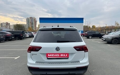 Volkswagen Tiguan II, 2021 год, 2 750 000 рублей, 6 фотография