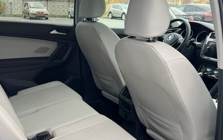 Volkswagen Tiguan II, 2021 год, 2 750 000 рублей, 15 фотография