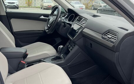 Volkswagen Tiguan II, 2021 год, 2 750 000 рублей, 14 фотография