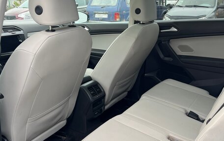 Volkswagen Tiguan II, 2021 год, 2 750 000 рублей, 17 фотография