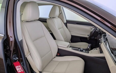 Lexus ES VII, 2016 год, 2 900 000 рублей, 24 фотография