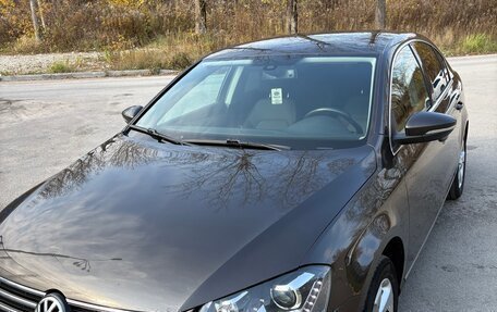 Volkswagen Passat B7, 2013 год, 1 350 000 рублей, 7 фотография