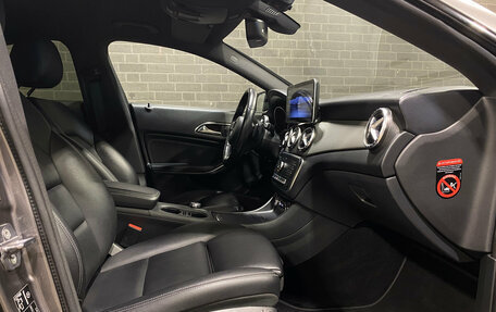 Mercedes-Benz CLA, 2018 год, 2 499 000 рублей, 10 фотография