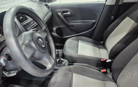 Volkswagen Polo VI (EU Market), 2013 год, 799 000 рублей, 9 фотография