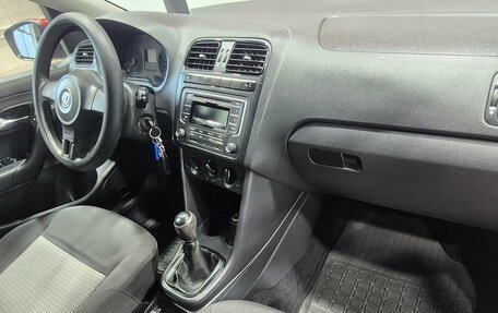 Volkswagen Polo VI (EU Market), 2013 год, 799 000 рублей, 20 фотография