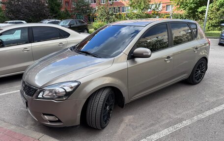 KIA cee'd I рестайлинг, 2010 год, 735 000 рублей, 2 фотография