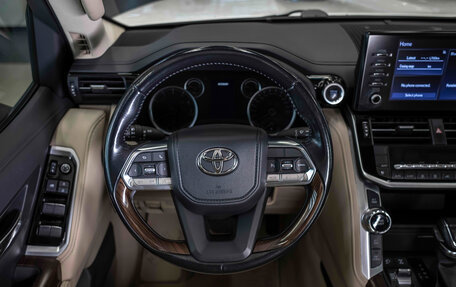 Toyota Land Cruiser, 2021 год, 7 499 999 рублей, 31 фотография