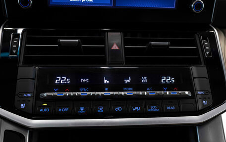 Toyota Land Cruiser, 2021 год, 7 499 999 рублей, 33 фотография