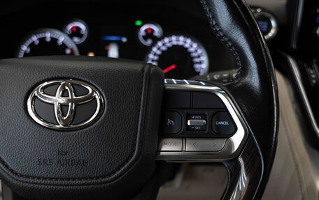 Toyota Land Cruiser, 2021 год, 7 499 999 рублей, 36 фотография