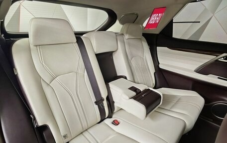Lexus RX IV рестайлинг, 2016 год, 3 995 000 рублей, 17 фотография