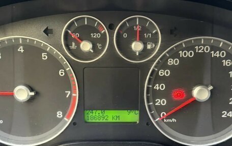Ford Focus II рестайлинг, 2006 год, 330 000 рублей, 16 фотография